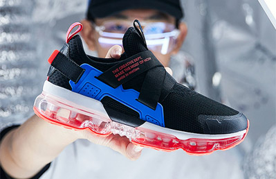 安踏防偽查詢,網(wǎng)友＂還好提前看了這個文章＂